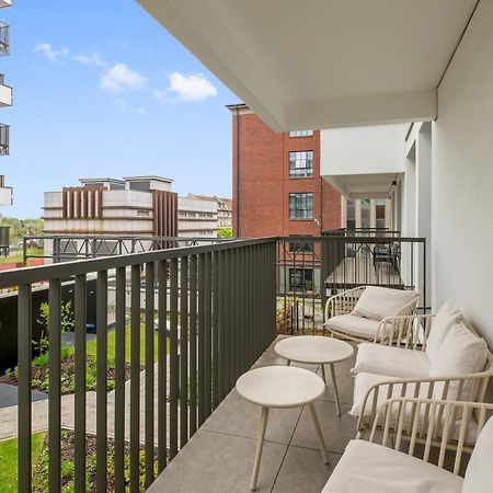 Doki Living - Foodhall & Parking By Downtown Apartments Гданськ Екстер'єр фото