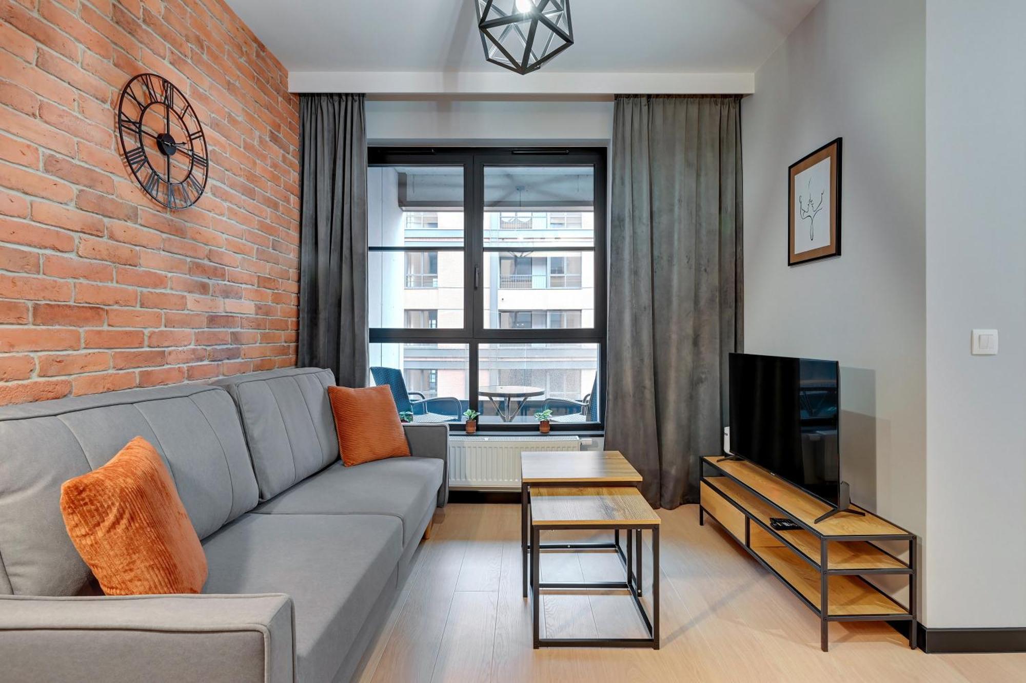 Doki Living - Foodhall & Parking By Downtown Apartments Гданськ Екстер'єр фото
