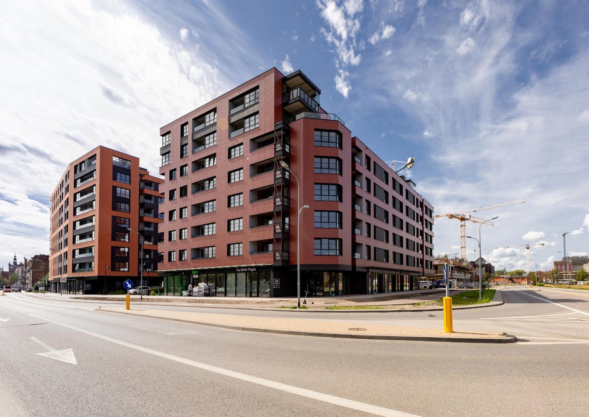 Doki Living - Foodhall & Parking By Downtown Apartments Гданськ Екстер'єр фото